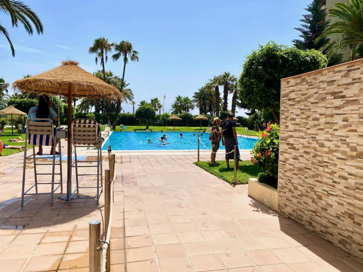 Appartement Genial En 1a Linea De Playa Con Piscina