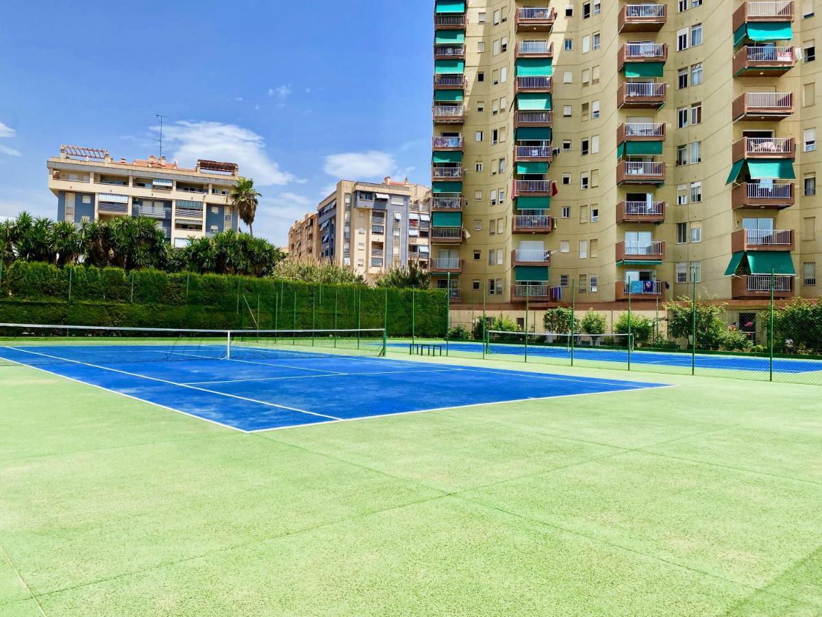 Genial En 1a Linea De Playa Con Piscina Apartment